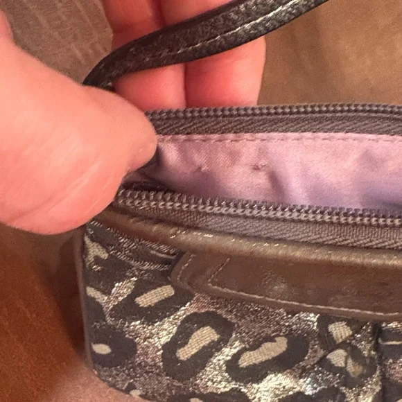 Coach Madison Ocelot Leopard Print Wristlet silver metallic & metal hangtag EUC - Picture 7 of 7
